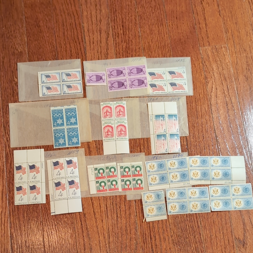 Vintage USPS 4 Cent Stamp Bundle 55 Stamps